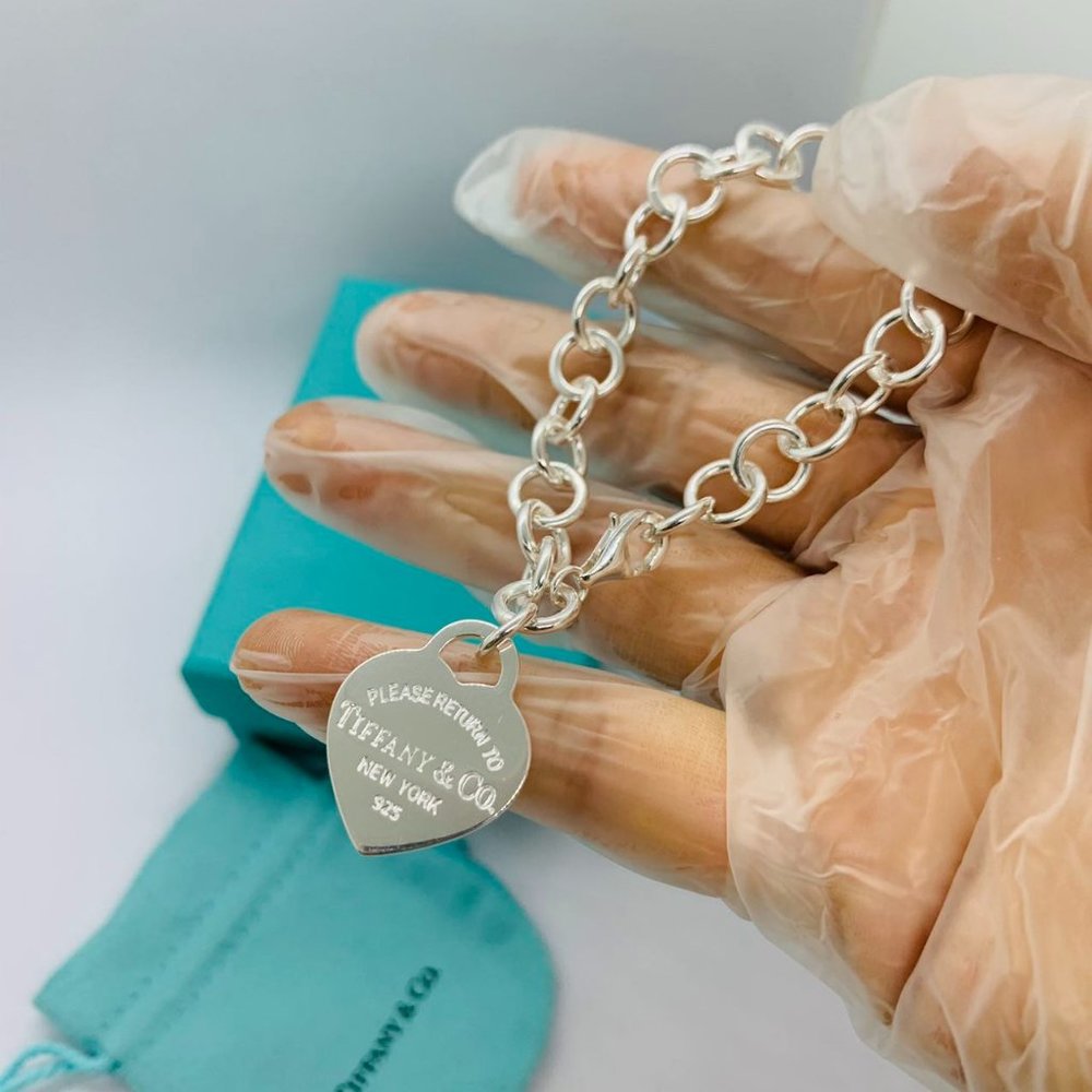 Tiffany_& Co. Return to Tiffany® Heart Tag Bracelet in Silver 18cm
